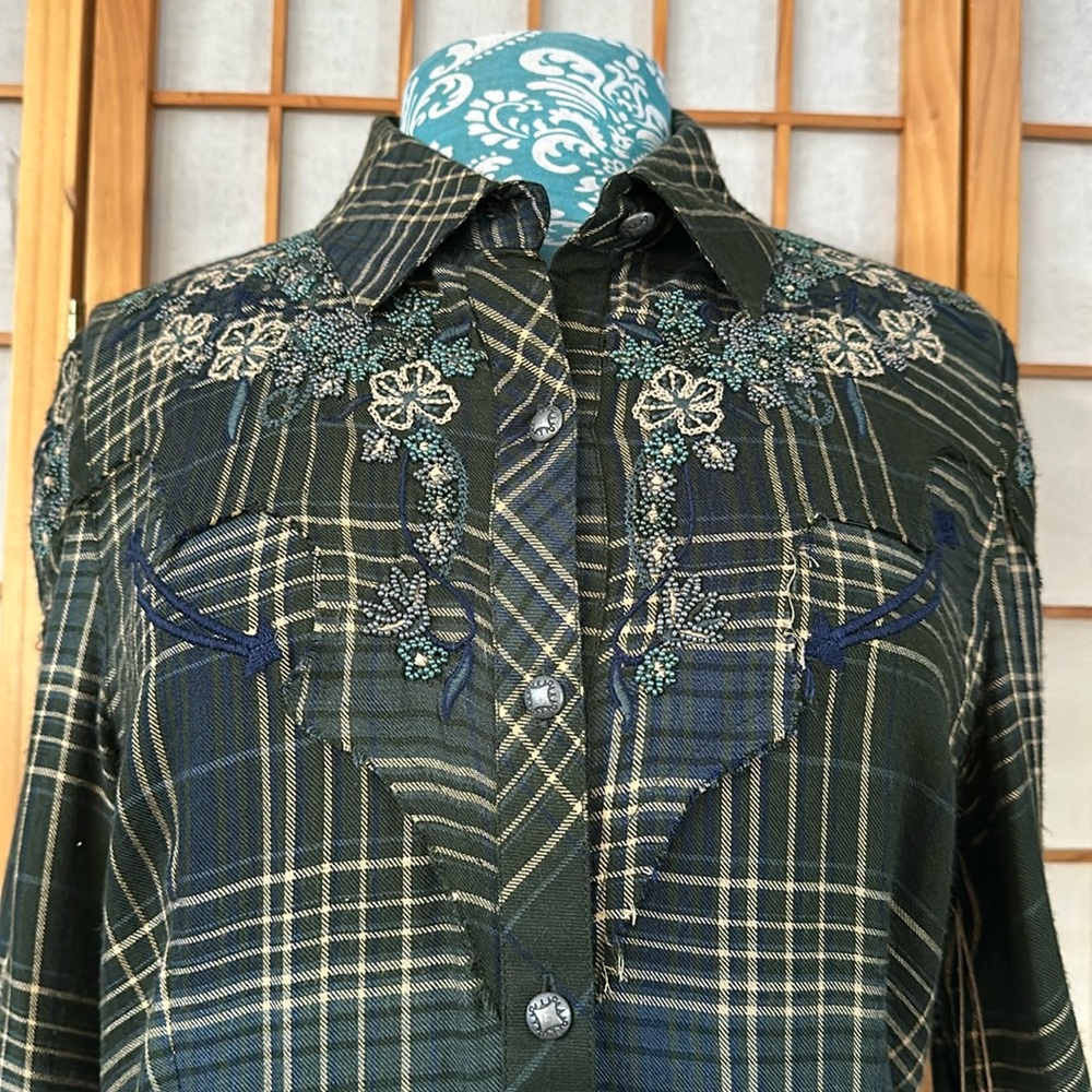 Double D Ranch embroidered and beaded plaid shirt